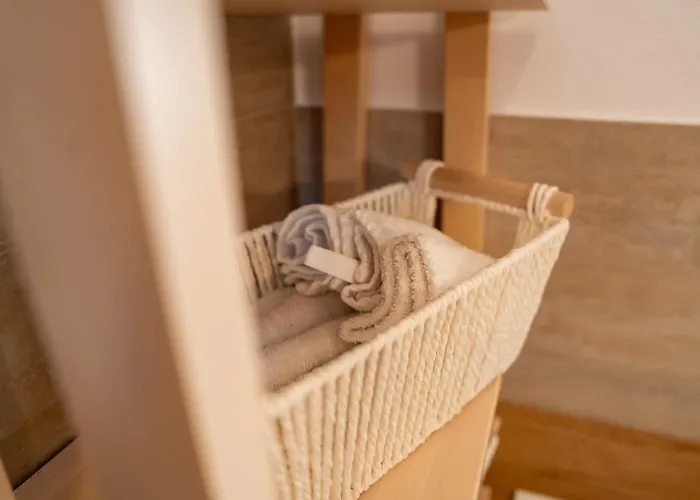 Joy Madgearu 2 Apartamento *