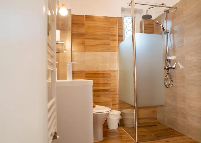 Joy Madgearu 2 Apartamento *